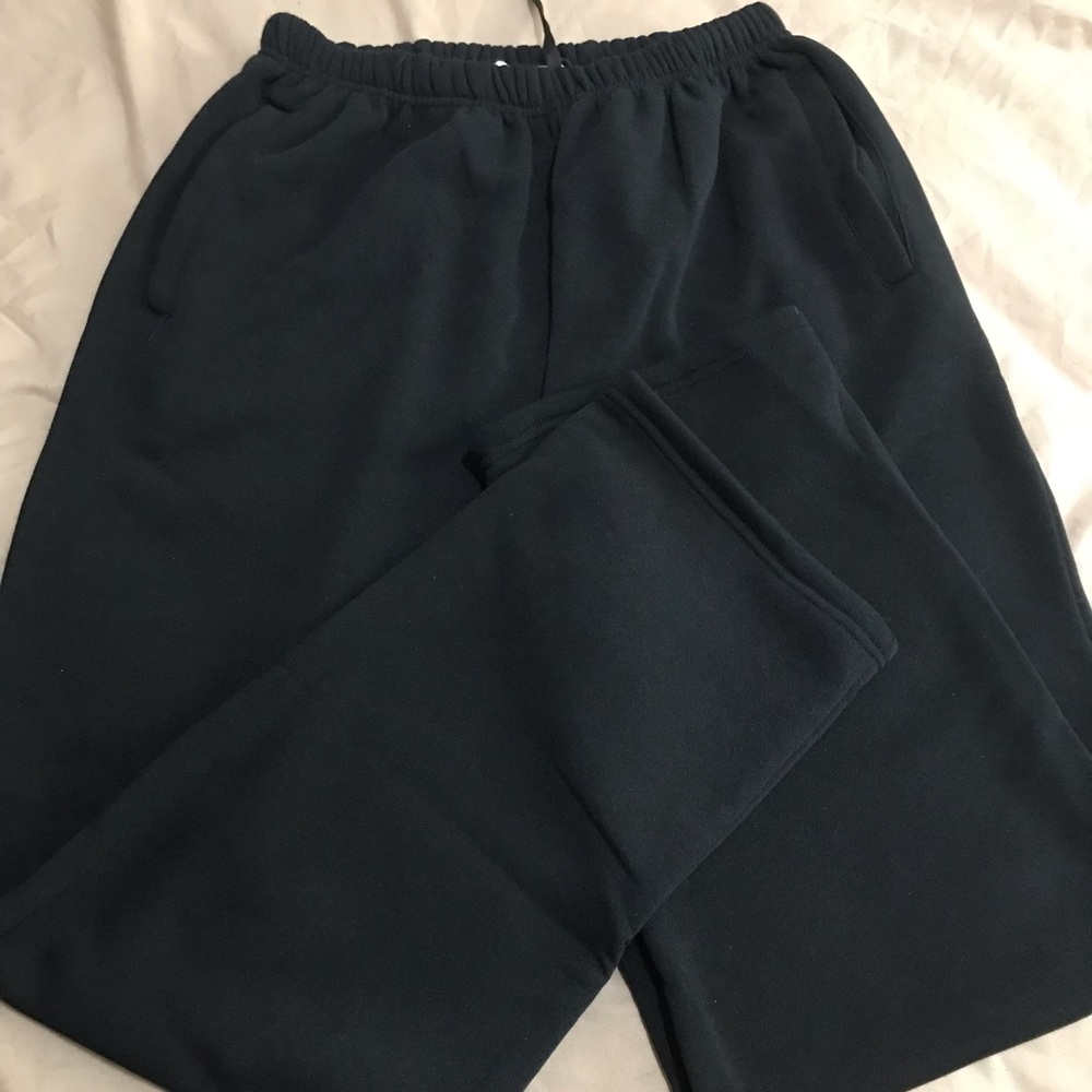 Plain Black Men’s Sweat Pants .